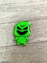 Load image into Gallery viewer, Oogie Badge Reel
